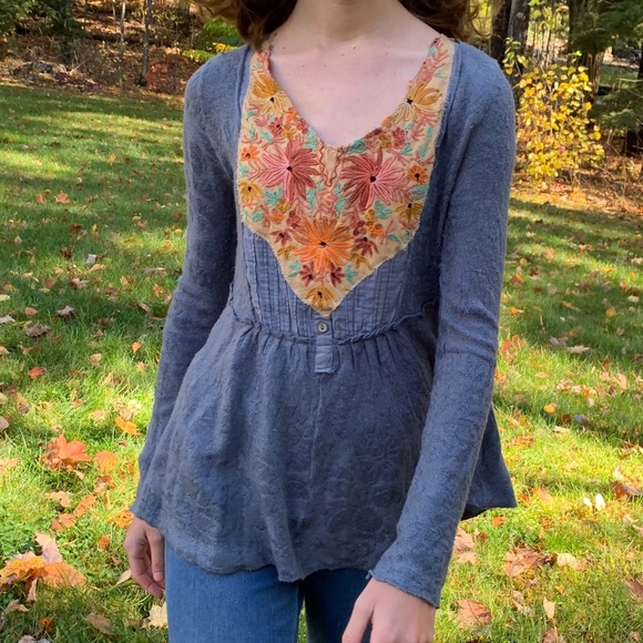 Free People Sweaters - FREE PEOPLE embroidered sparkle sweater, S.